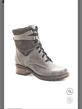 Dromedaris Lace Up Ankle Boots